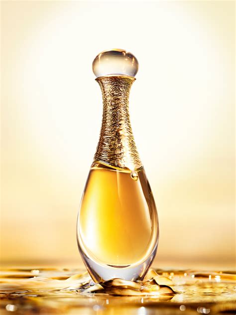 essence de parfum dior j'adore|when was j'adore launched.